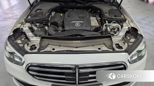 Mercedes-Benz E-Class W213 id 3726302 из Кореи 16