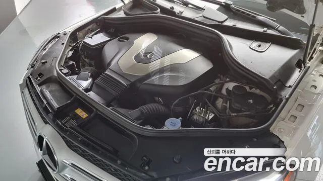 Mercedes-Benz GLE - Class W166 id 2835077 из Кореи 16