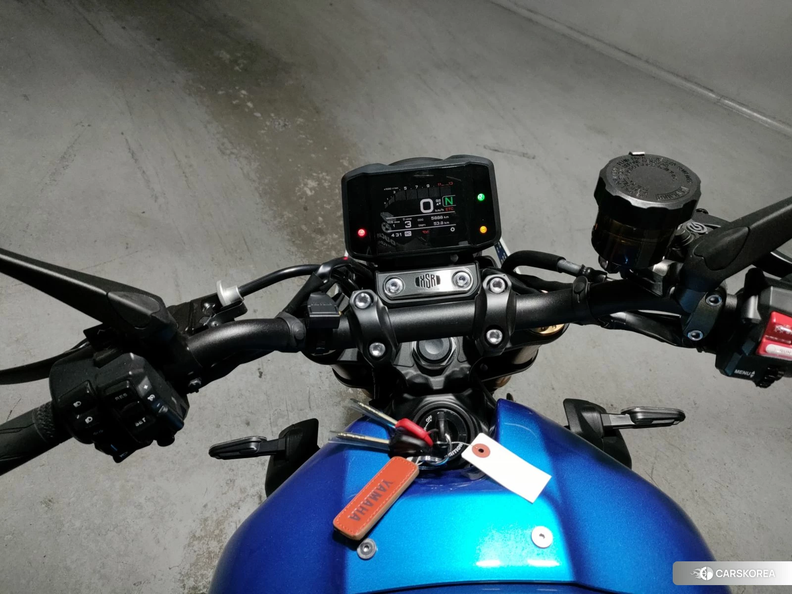 Проданный Yamaha XSR900 id 4193025 из Японии, фото 6