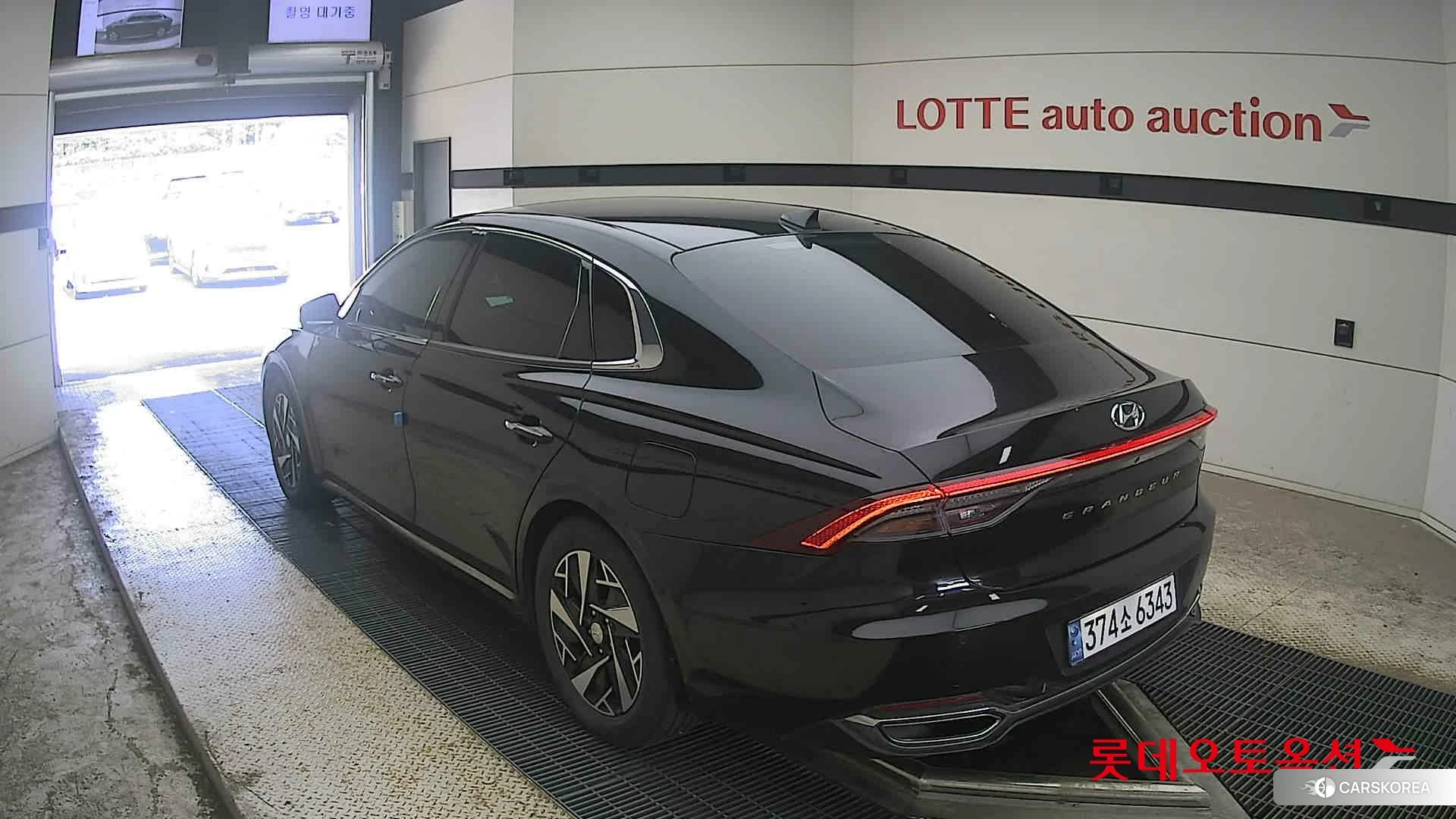Hyundai Grandeur Hybrid id 4498342 из Кореи 32