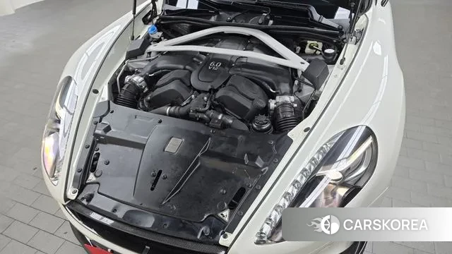 Aston Martin Vanquish S id 3563202 из Кореи 16