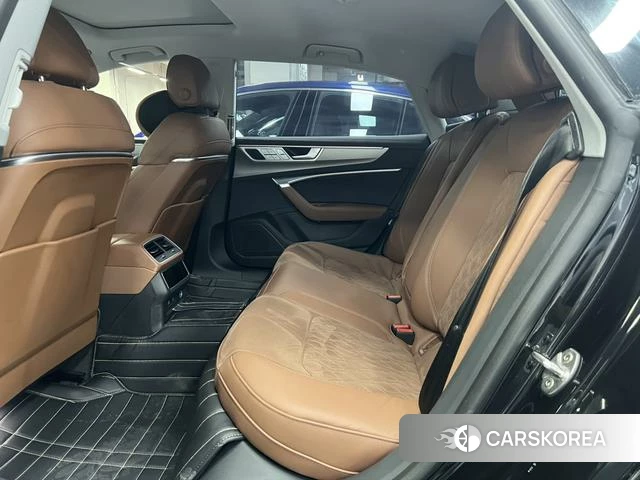 Audi A7L id 4328623 из Китая 14