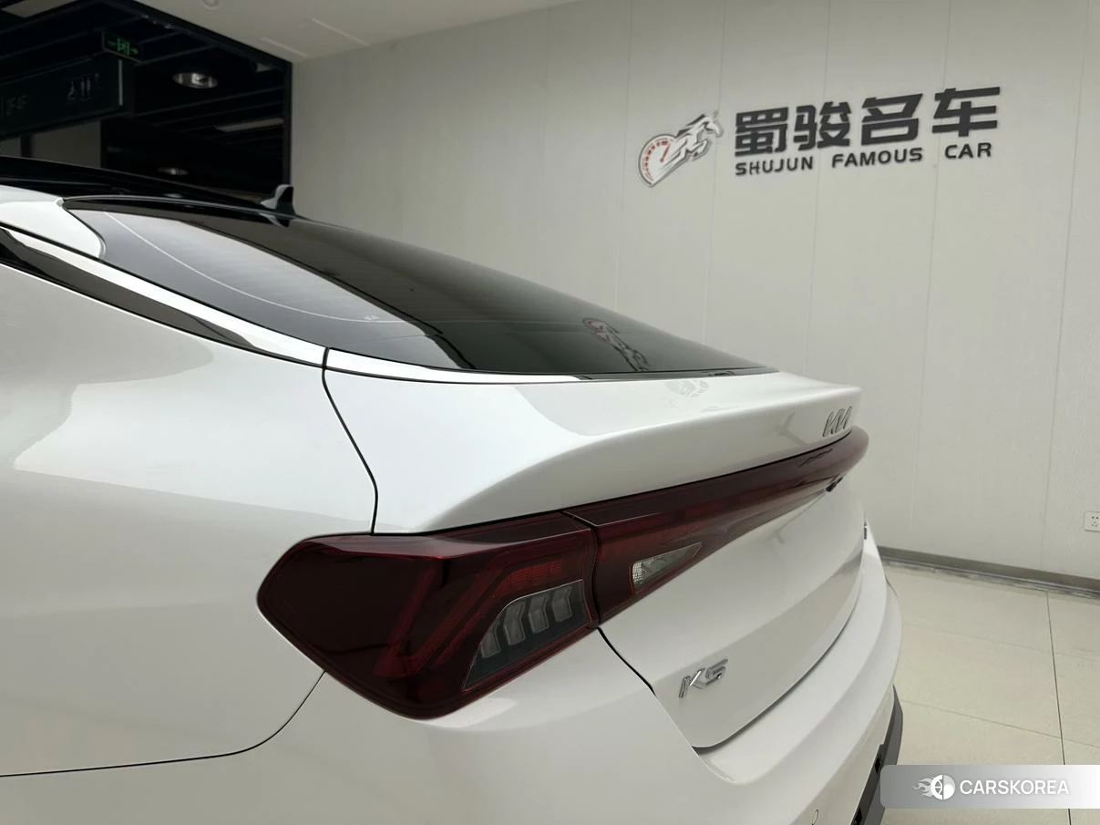 Kia K5 id 4440496 из Китая 15