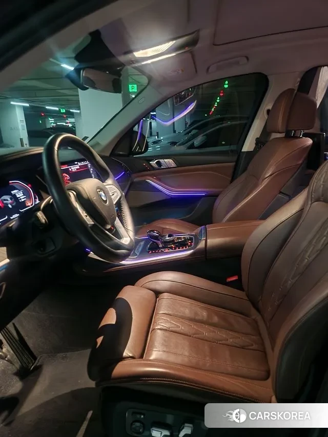 BMW X7 (G07) 2021 Черный из Кореи, фото 6