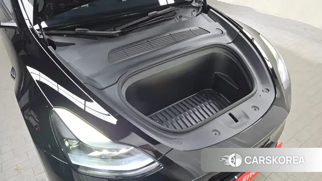 Tesla Model Y id 3659248 из Кореи 16