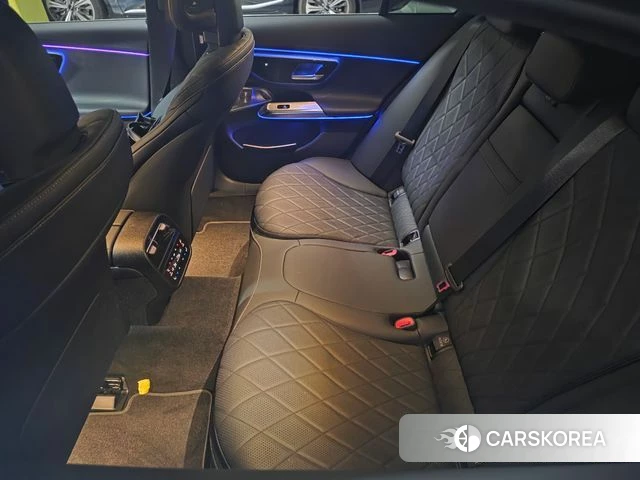 Mercedes-Benz E-Class W214 2024 Белый из Кореи, фото 6