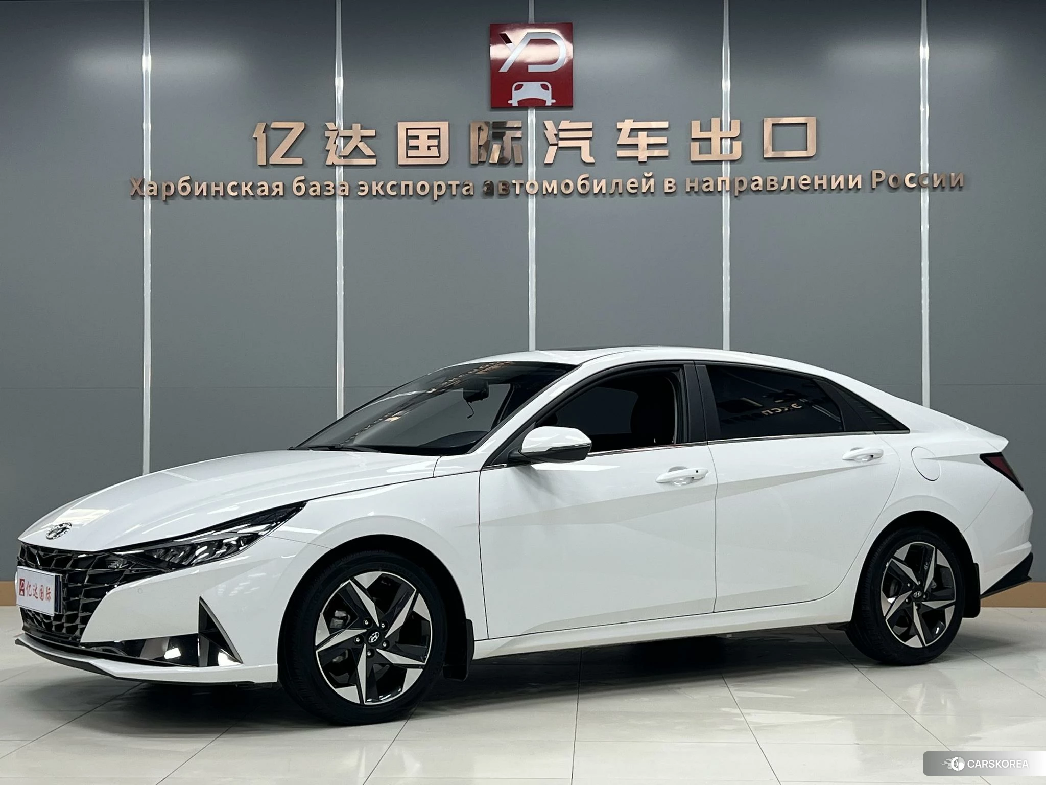 Hyundai Elantra id 4486311 из Китая 22