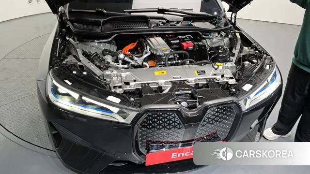 BMW iX id 3605635 из Кореи 16