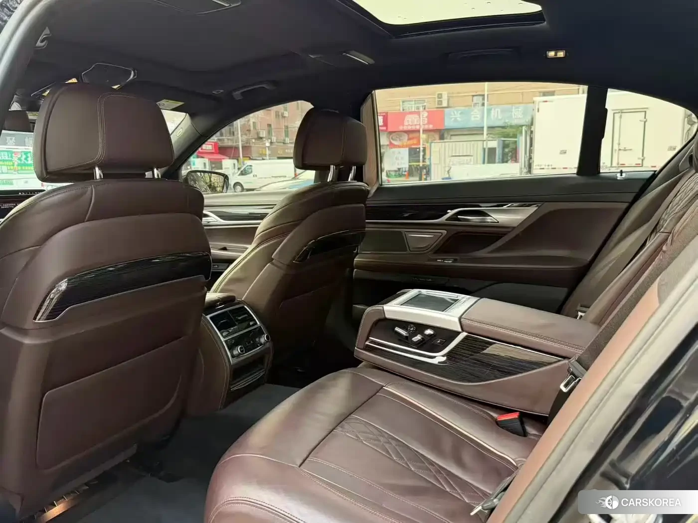 BMW 7 series 2022 Черный из Китая, фото 6