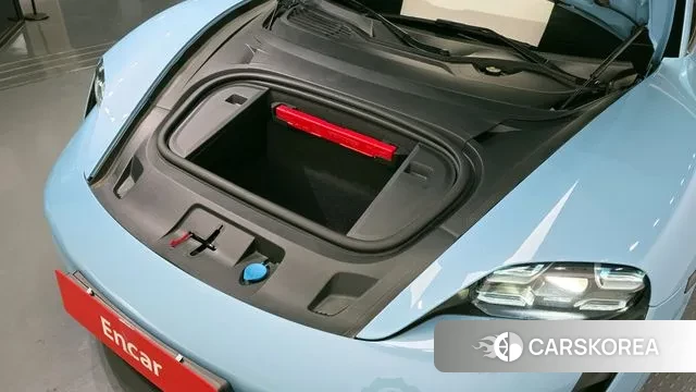 Porsche Taycan id 3635785 из Кореи 16