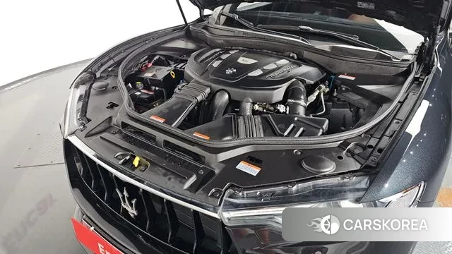 Maserati Levante id 2976739 из Кореи 16