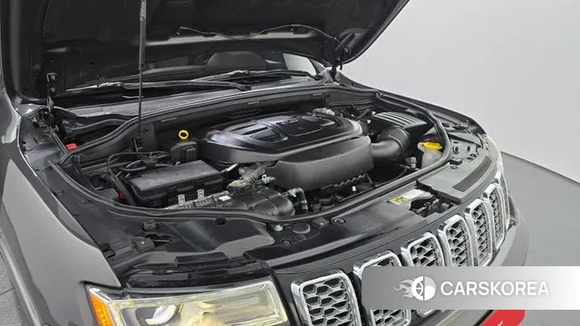 Jeep Grand Cherokee id 3681322 из Кореи 16