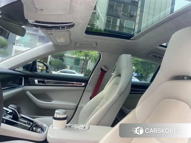 Porsche Panamera (971) 2021 Черный из Кореи, фото 6