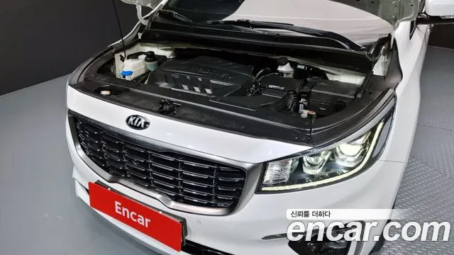 Kia The New Carnival id 2428163 из Кореи 16