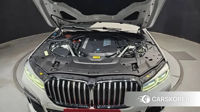 BMW 7 Series (G11) id 3291739 из Кореи 16