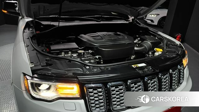 Jeep Grand Cherokee id 4339083 из Кореи 27