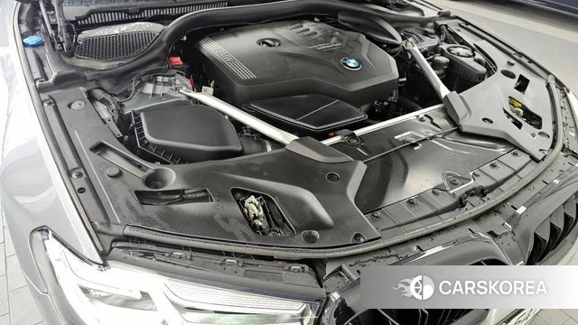 BMW 5 Series (G30) id 3799062 из Кореи 16