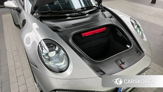 Porsche 911(992) id 3903896 из Кореи 16