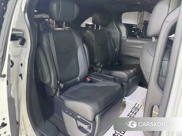 Toyota Saina id 4291541 из Китая 7