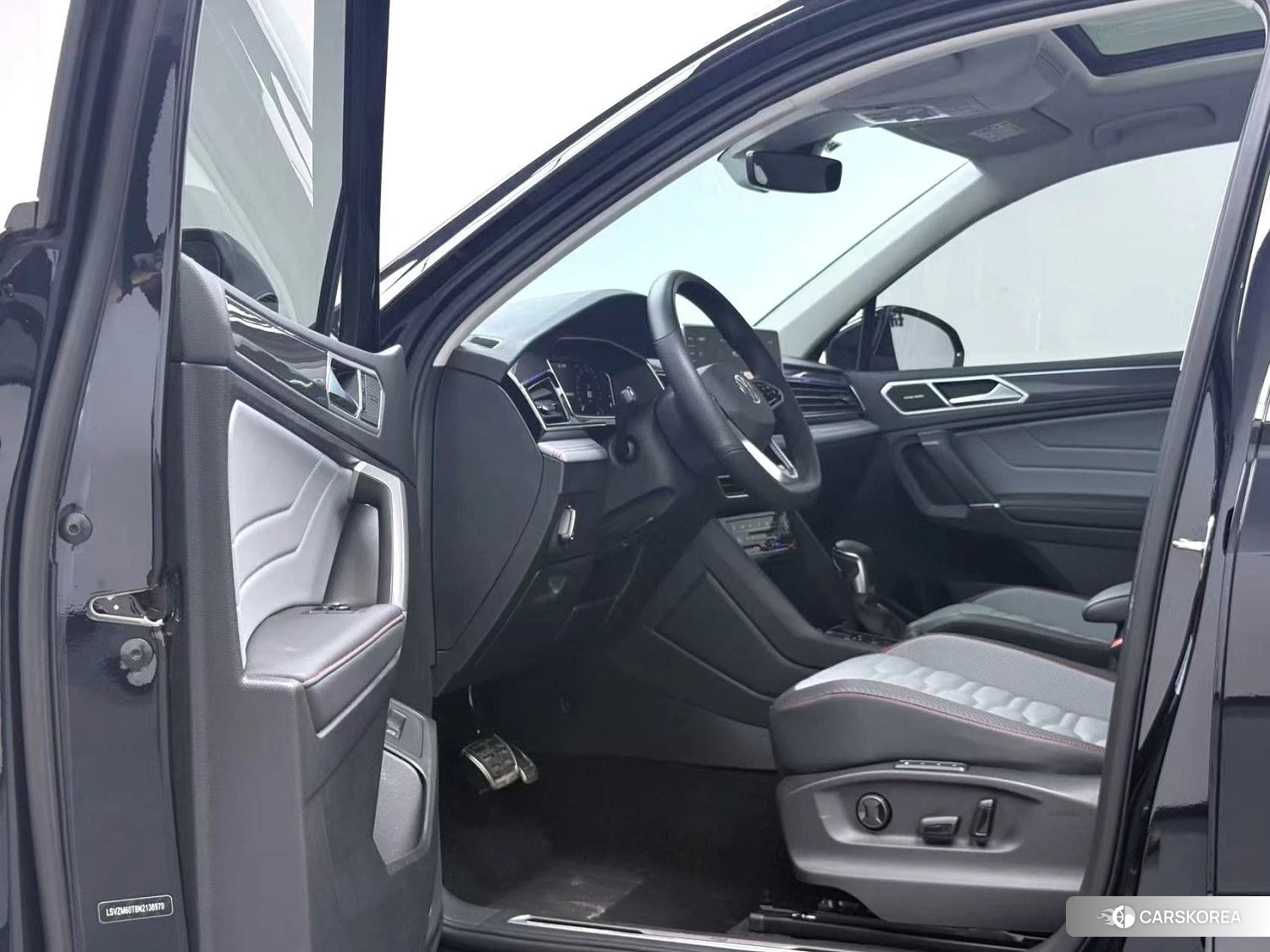 Volkswagen Tiguan L id 4461661 из Китая 10