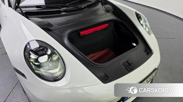 Porsche 911(992) id 3940407 из Кореи 16