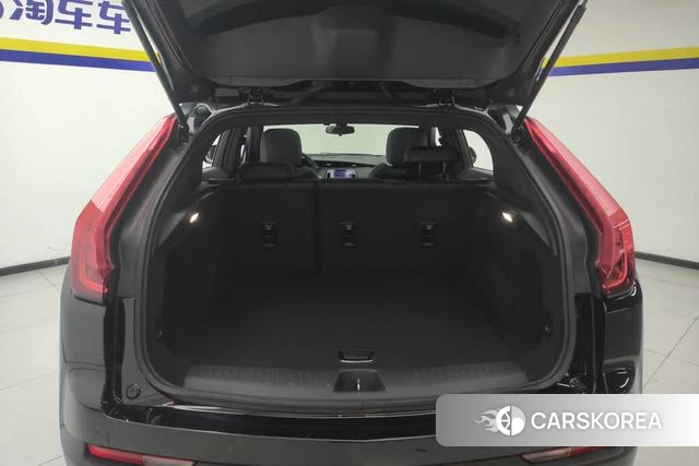 Cadillac XT4 id 3804955 из Китая 13