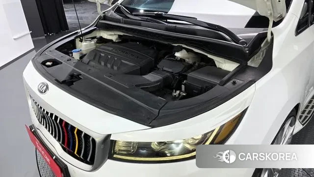 Kia The New Carnival id 3736338 из Кореи 16