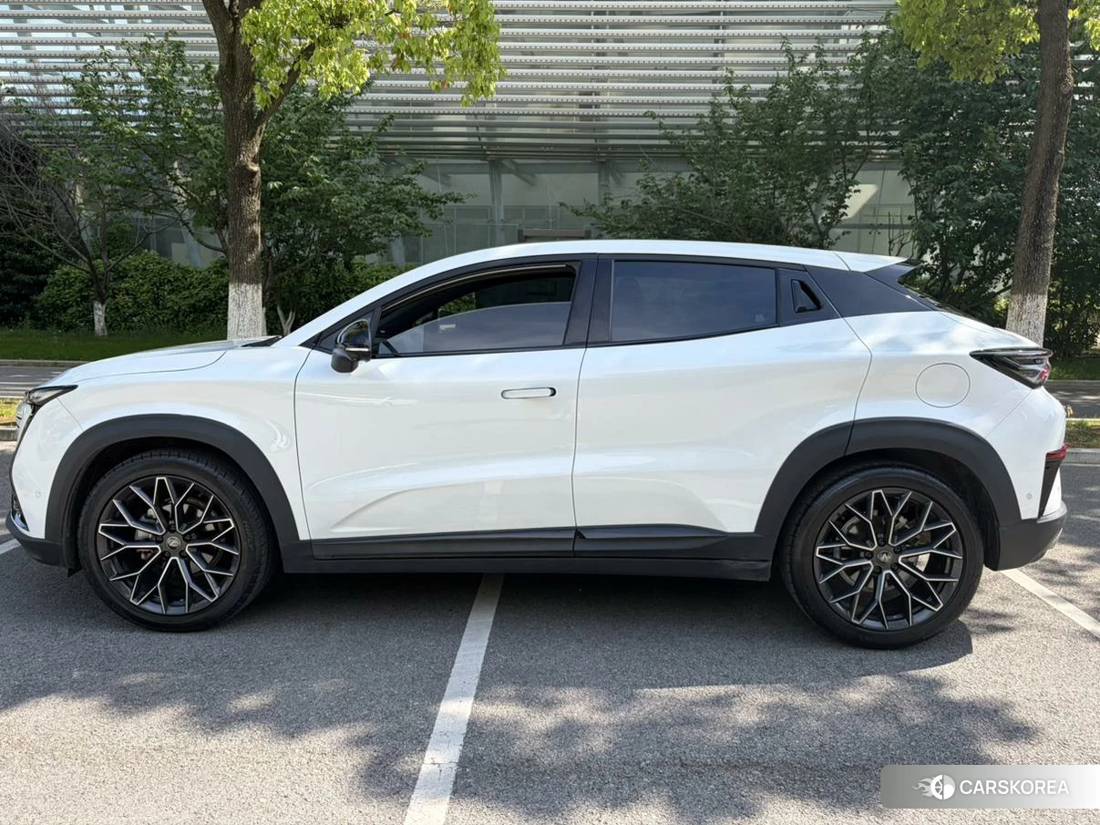 Chang'an UNI-T 2020 Белый из Китая, фото 6