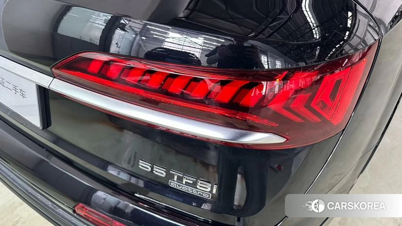 Audi Q7 id 4485319 из Китая 15
