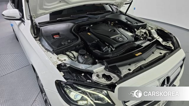 Mercedes-Benz E-Class W213 id 4568317 из Кореи 31