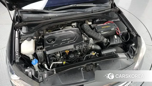 Hyundai Avante AD id 3661926 из Кореи 16