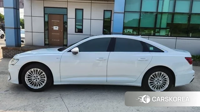 Audi A6 (C8) id 3718184 из Кореи 8