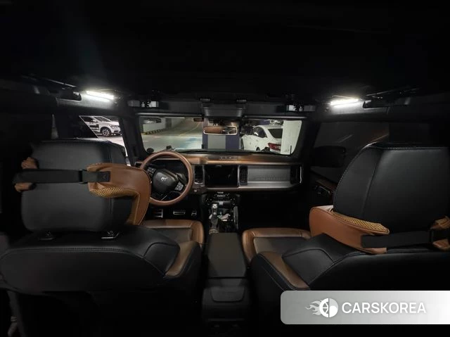 Ford Bronco 6th Generation 2022 Черный из Кореи, фото 6