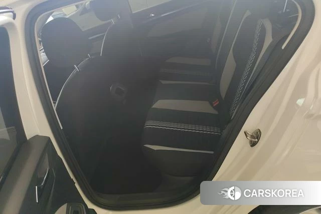 Volkswagen Bora id 3908341 из Китая 13