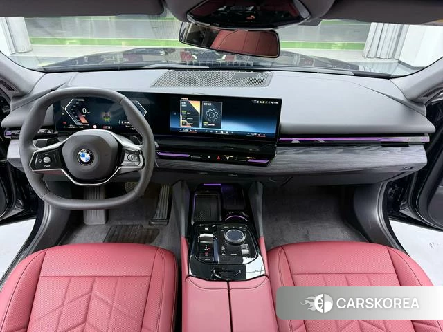 BMW 5 series 2025 Черный из Китая, фото 6