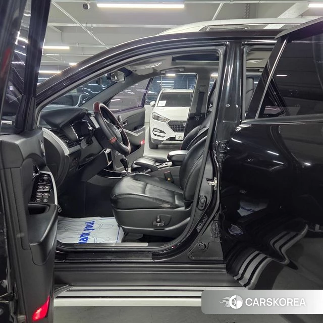 Ssangyong New Style Korando C id 3853566 из Кореи 16