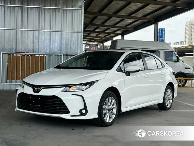 Toyota Corolla 2026 Белый из Китая, фото 6