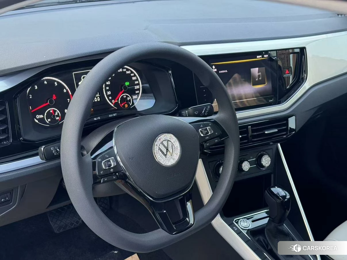 Volkswagen Polo 2021 Белый из Китая, фото 6