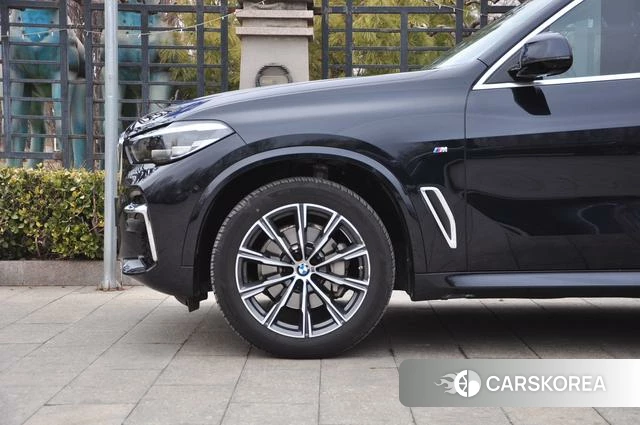 BMW X5 id 4256809 из Китая 16