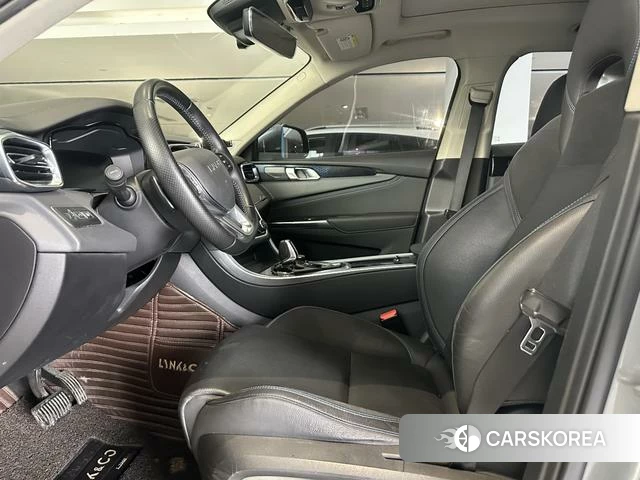 Lynk 01 EM-P 2019 Серебристо-серый из Китая, фото 6