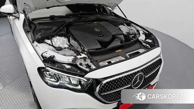 Mercedes-Benz E-Class W214 id 3277948 из Кореи 16