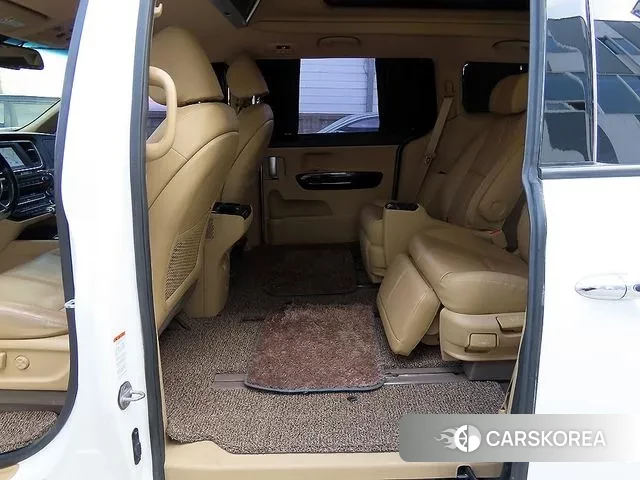 Kia The New Carnival id 3687549 из Кореи 16