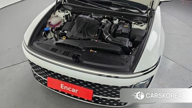 Hyundai Grandeur (GN7) id 4194335 из Кореи 16