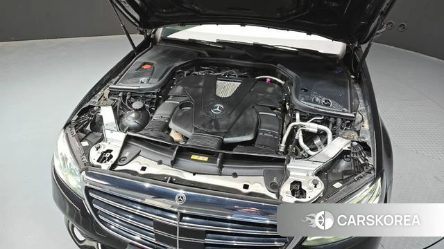 Mercedes-Benz E-Class W213 id 4250688 из Кореи 26