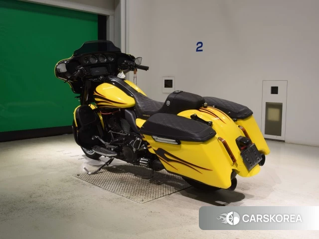 Harley-Davidson Street Glide FLHXSE1800 CVO id 4334466 из Японии 6