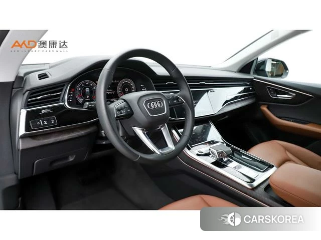 Audi Q8 2022 Черный из Китая, фото 6