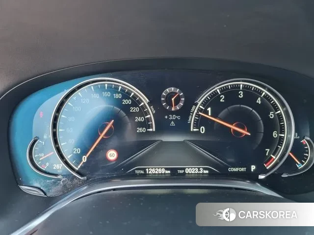 BMW 7 Series (G11) id 3557886 из Кореи 16