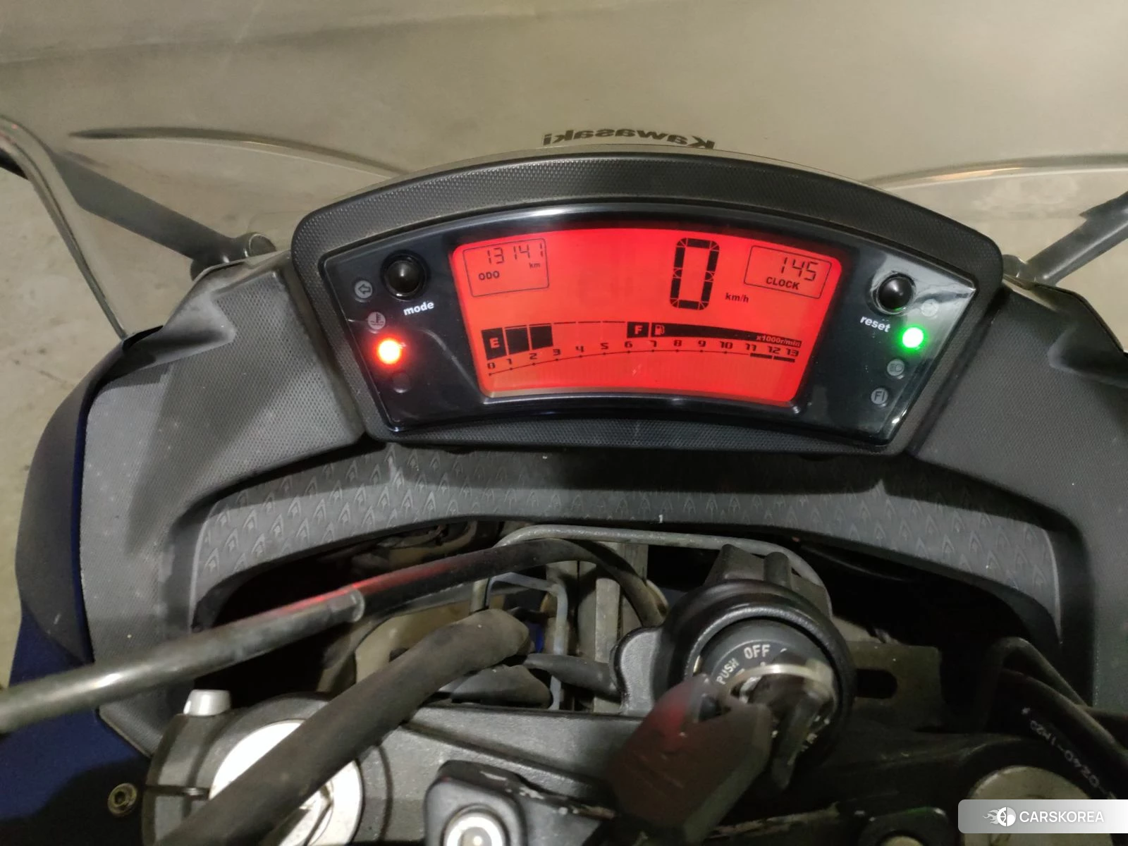 Kawasaki NINJA 400R id 3947542 из Японии 6