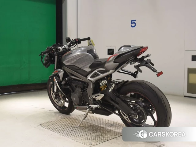Triumph STREET TRIPLE 765 RS id 4328138 из Японии 6