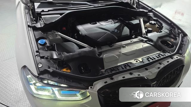 BMW X4 (G02) id 4579798 из Кореи 28